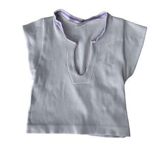 White & Purple Ribbed Deep V-Neck Crop Baby Tee - M